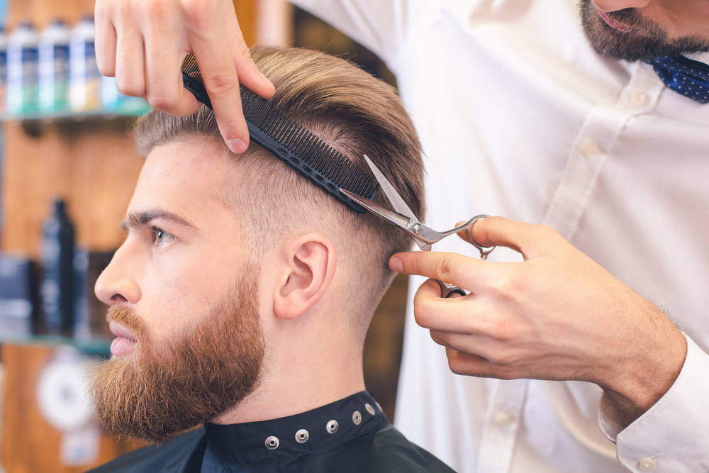 Curso de barba sale e cabelo masculino